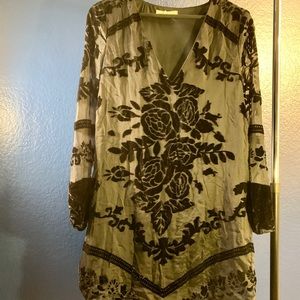 Black velvet burnout dress (M) Staring at Stars 🖤